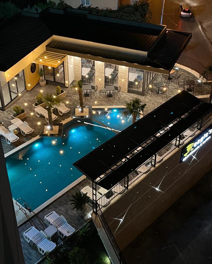 Art'S Apartment Mit Pool Ulcinj Pinjes エクステリア 写真